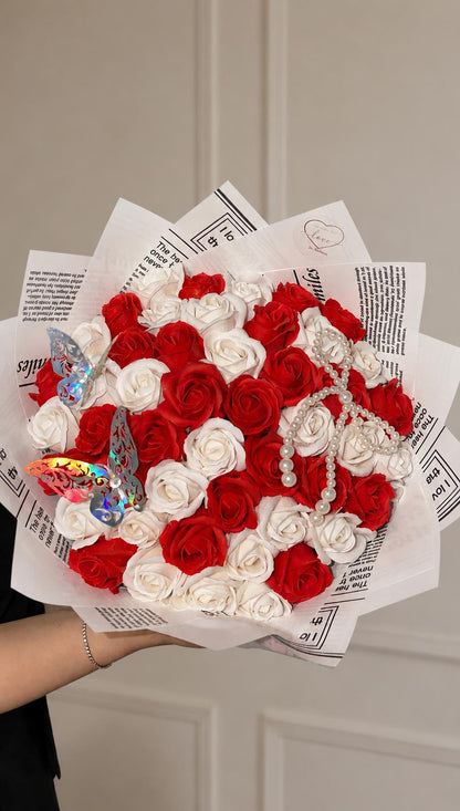 Buchet 37 trandafiri săpun